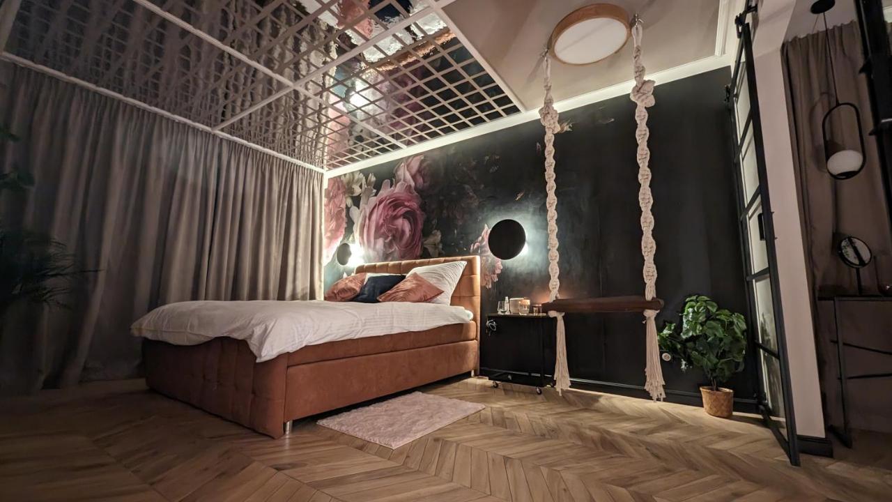 Secret Garden Apartment Varsovie Extérieur photo